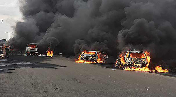Nigeria: Oil Tanker Explodes, 9 Dead, 54 Cars Burned Nigeria: Oil Tanker Explodes, 9 Dead, 54 Cars Burned